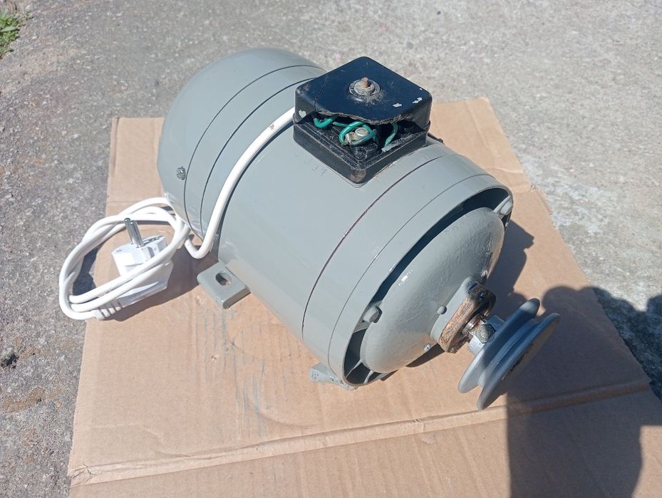 Starej produkcji Silnik elektryczny na 230v