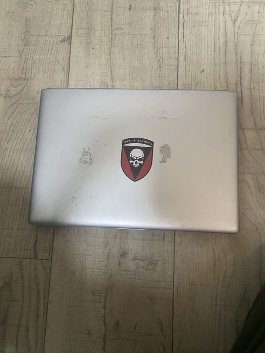 Ноутбук hp в ганому стані