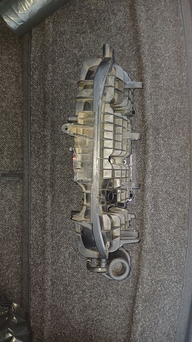 Впускний колектор 2.0 TSI