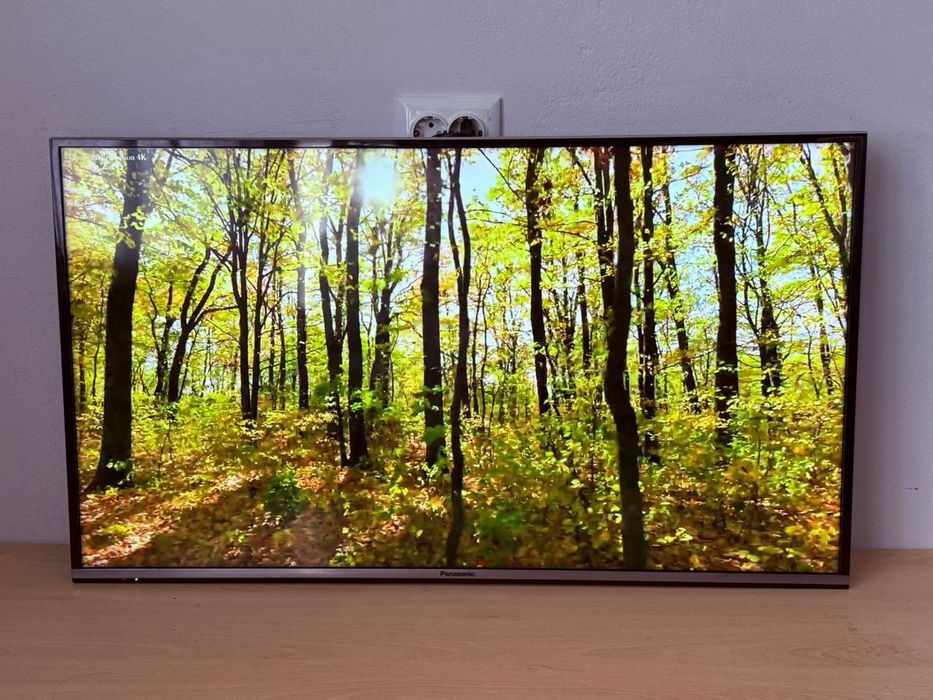 Телевізор Panasonic / 40″ / Full HD / Smart TV