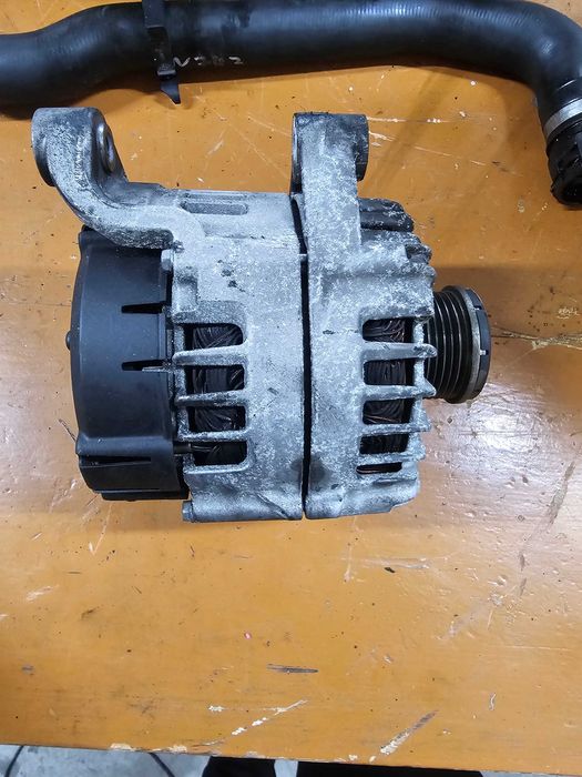 Alternator Prądnica BMW X3 F25 F10 F11 2.0D 184KM N47 220 Części