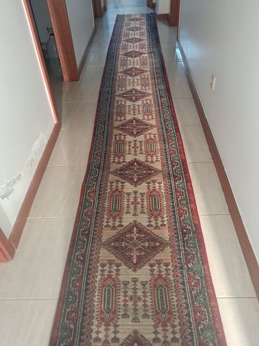 Passadeiras longa de corredor