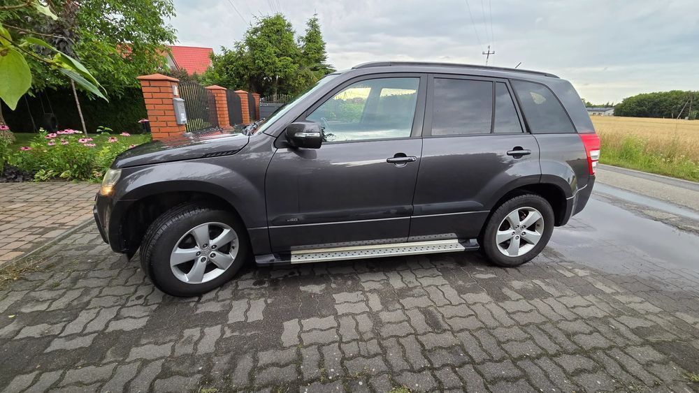 Suzuki Grand Vitara Suzuki Grand Vitara 2.4 benzyna Bezwypadkowy Krajowy