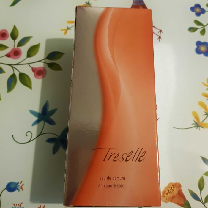 Tresell perfumy dla niej 50 ml. Avon Uwodzicielski zapach