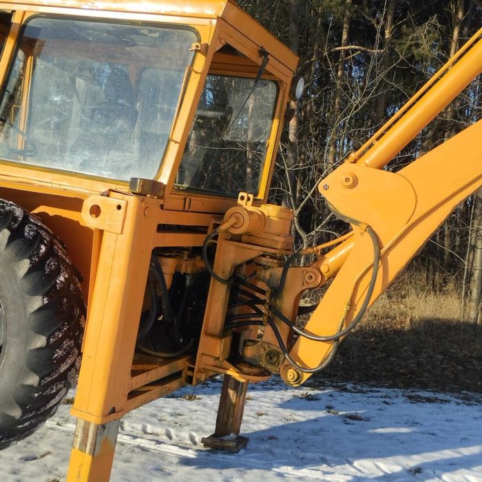 Koparko - ładowarka Ostrówek K162