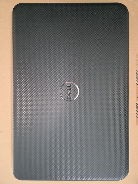 Dell inspiron 3737