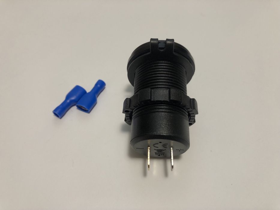 USB зарядка QC 3.0, Type-C розетка + Вольтметр в авто, 12V - 24V