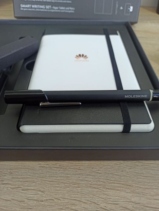 Moleskine Smart Writing Set (Huawei Edition) – notebook + smart pen