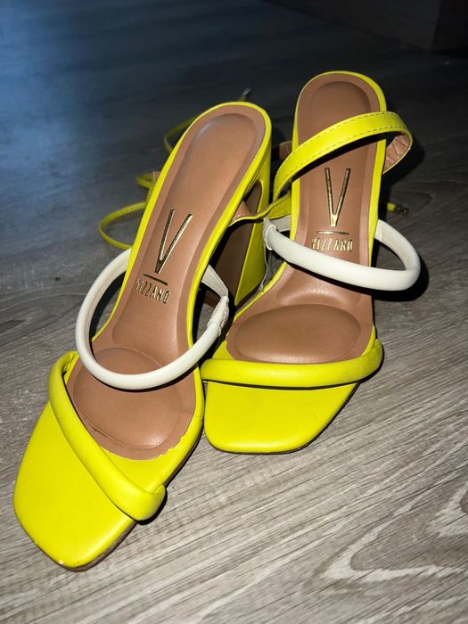 Saltos alto muito confortáveis