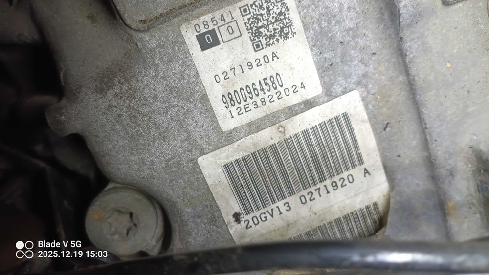 SILNIK Citroen c5x 3.0 HDI  V6  Czesci