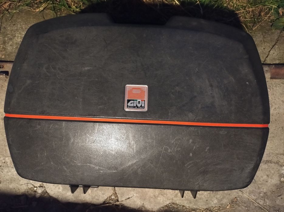 Okazja Kufer Centralny Givi!!!