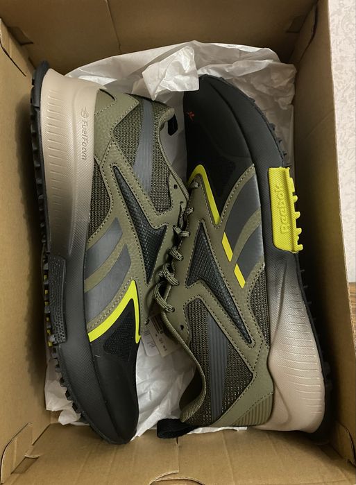 Кроссовки Reebok , новые , мужские