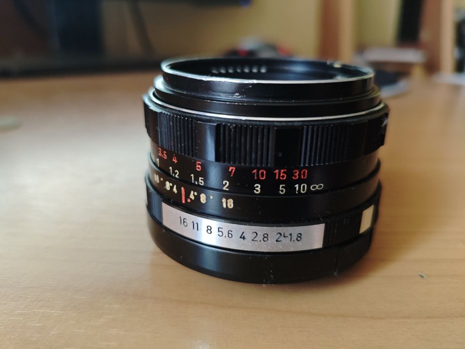 Pentacon 50mm 1.8 M42