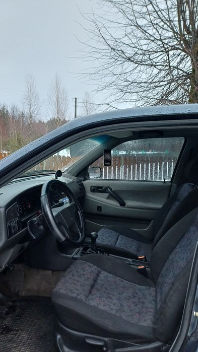 Продам  Volkswagen Passat 1.8Газ/бензин.