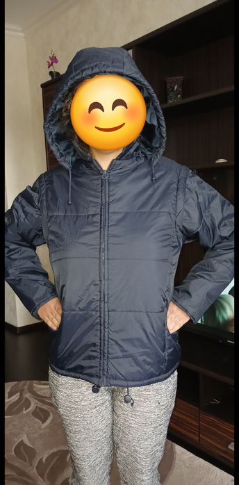 Куртка ветровка. Жилетка безрукавка