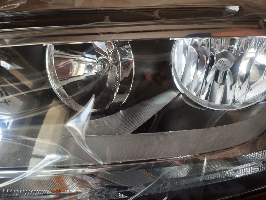 Нова фара на Volkswagen jetta 2017