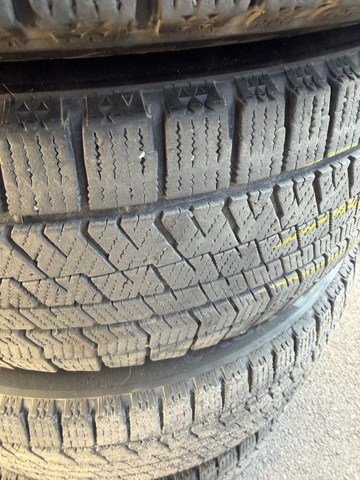 резина r18 235/45 bridgestone blizzak