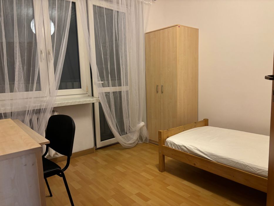 Nieprzechodni samodzielny pokój dla 1 osoby na Os.GWIAZDY od sierpnia - Widok 5