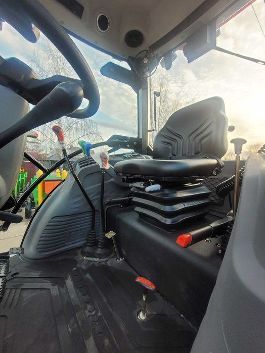 Трактор СКАУТ TB-904С з кондиціонером