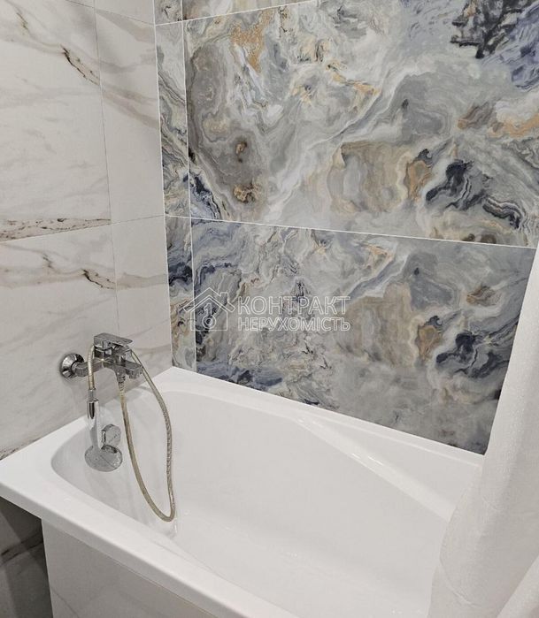 Продаж 3 к кв вулиця Нескорених