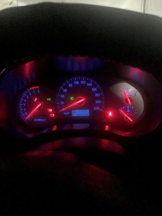 Продам власне авто в гарному стані