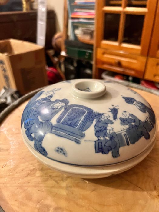 Prato de aperitivo em louça chinesa