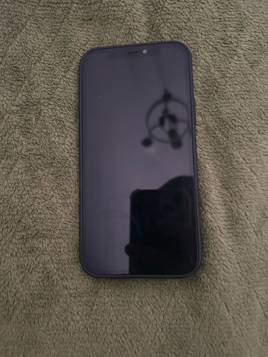 iphone 12 Usado