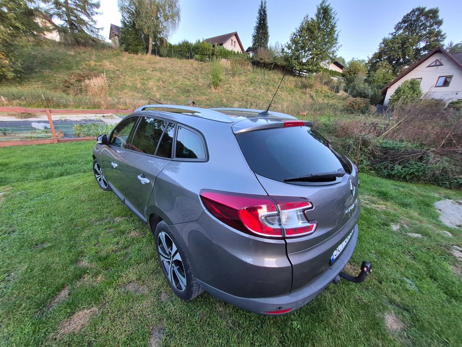 Renault Megane III Kombi | Bose Edition | 1.4 TCe 130 KM | Szyberdach | Hak | Świeży olej | OC i PT na rok!