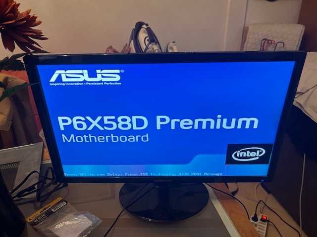 Motherboard: P6X58D Premium + CPU I7  980 3.33GHz + 16gb 4 x 4gb DDR3