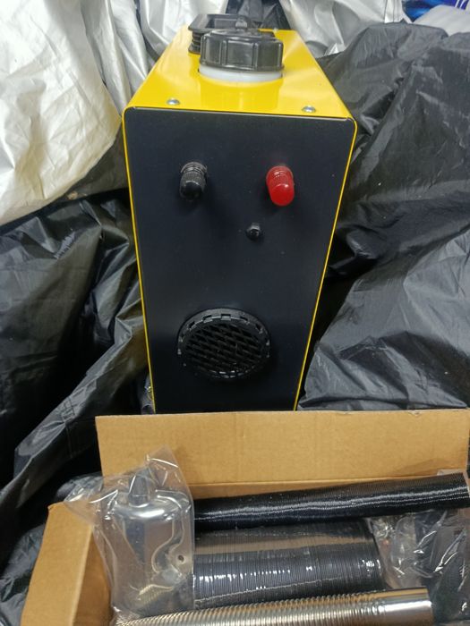 Piec ogrzewanie postojowe Webasto 8kw 12V/230V