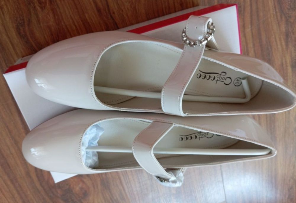 Nowe czółenka r.40 Polecam!