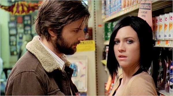 CORAÇÕES INSTÁVEIS (Adam Scott/Brittany Snow/Alex Frost/J K Simmons)