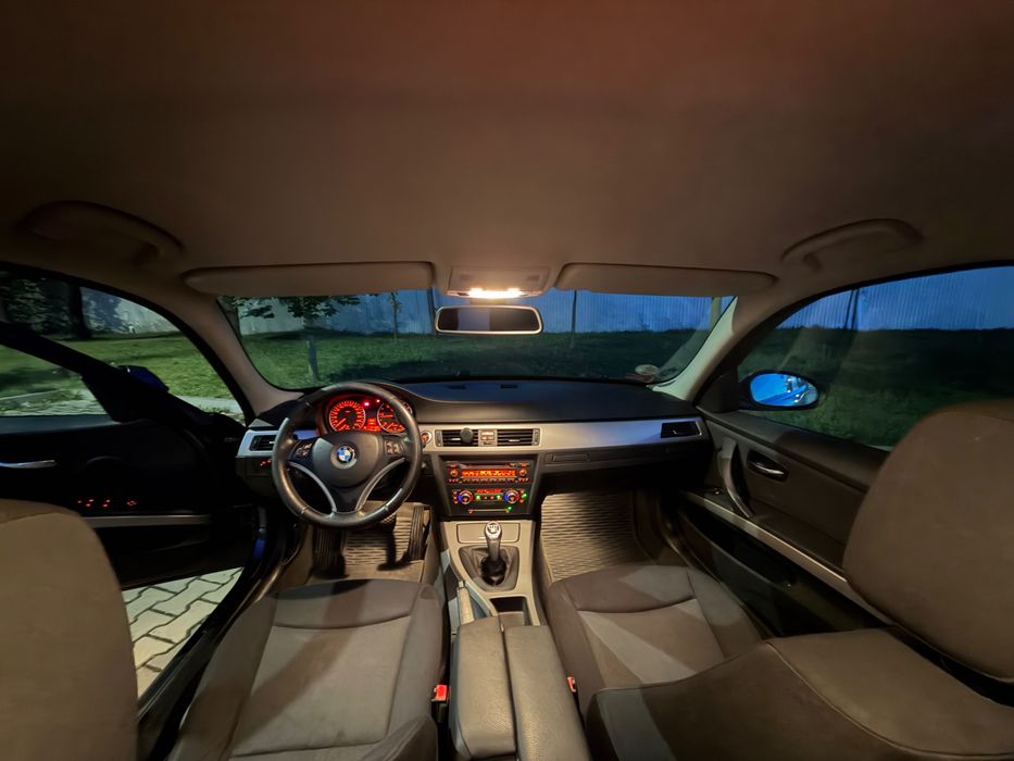 BMW Seria 3 E90 318D
