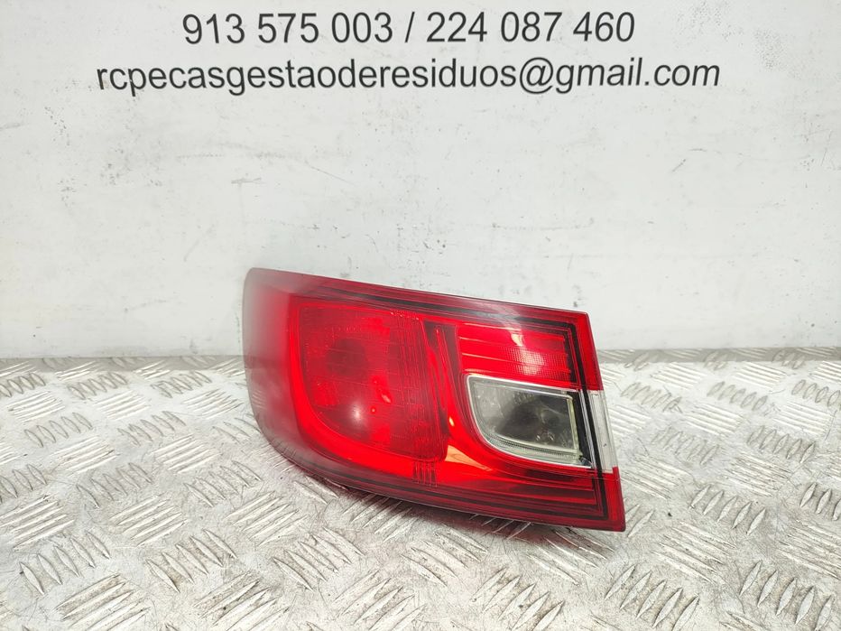 Farolim traseiro trás esquerdo original Renault Clio IV Carro Fase 1