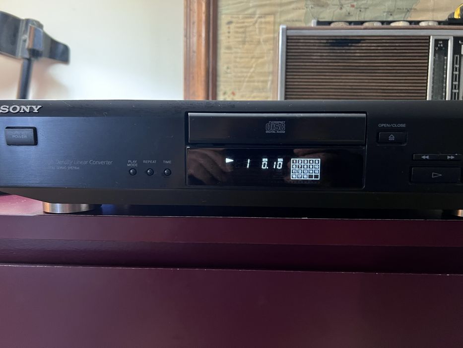 BEENDET SONY CDP-XE200 Compact Disc Player, CD-Player