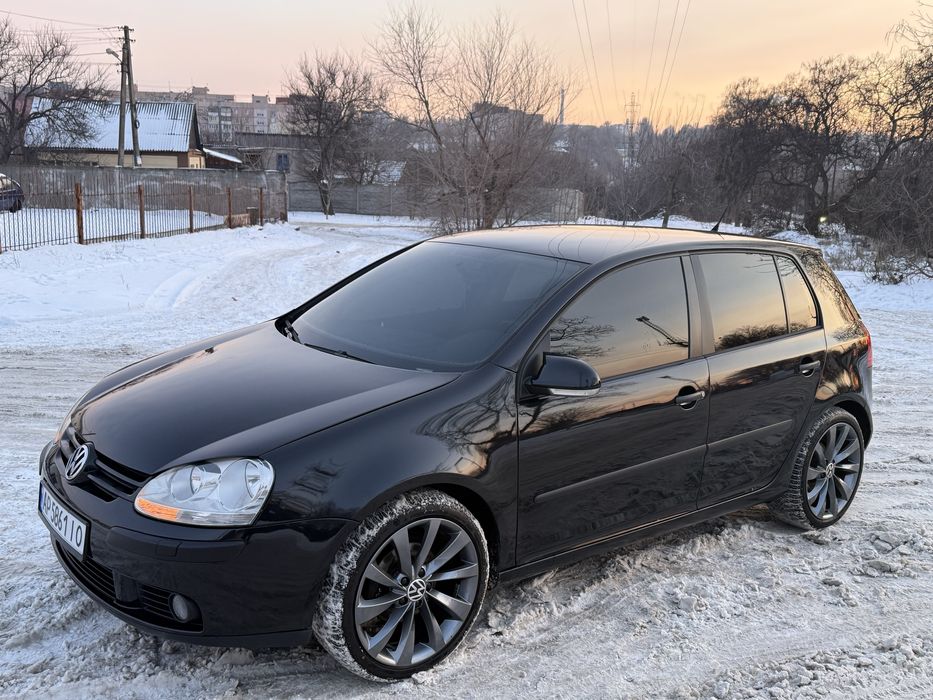 Продам Volkswagen Golf 5
