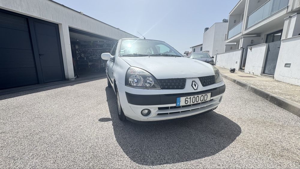 Renault Clio 1.9D 08/2000