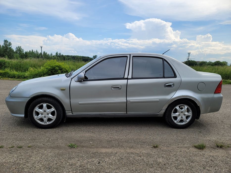 Автомобіль Geely CK