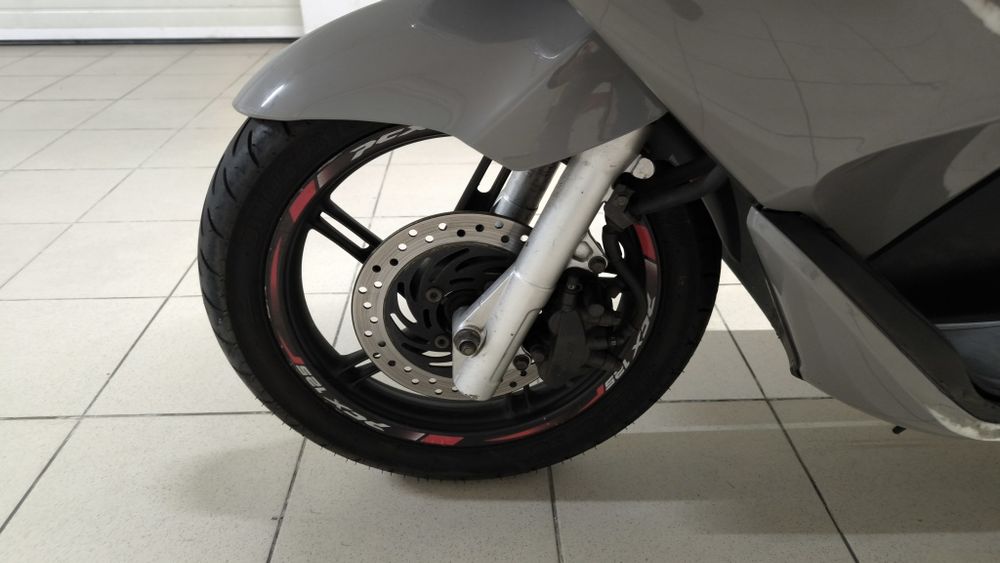 Honda PCX 125 Como Nova