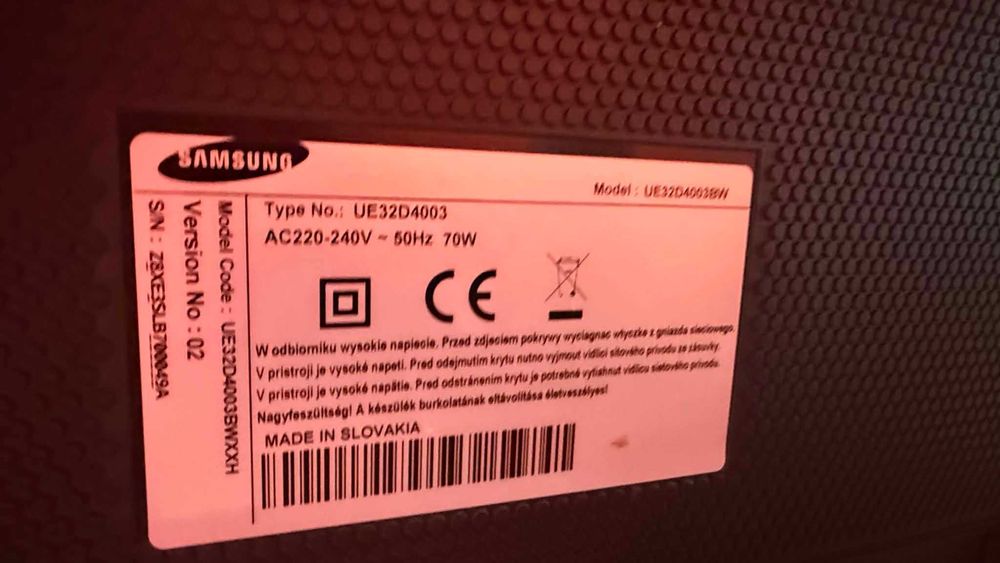 Telewizor samsung 32 cale UE32D4003