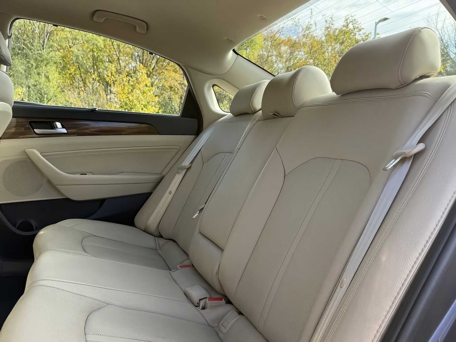 Hyundai Sonata      2017