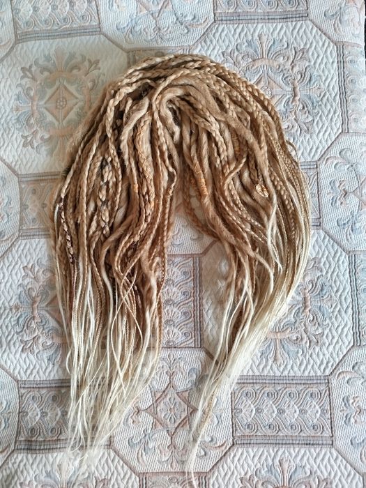 Дредокоси пшенично-русі