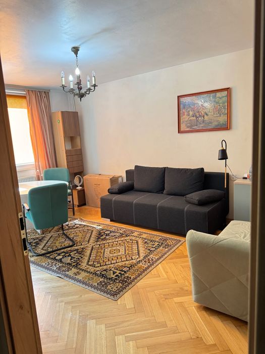 I would like to offer a room for rent in Wola