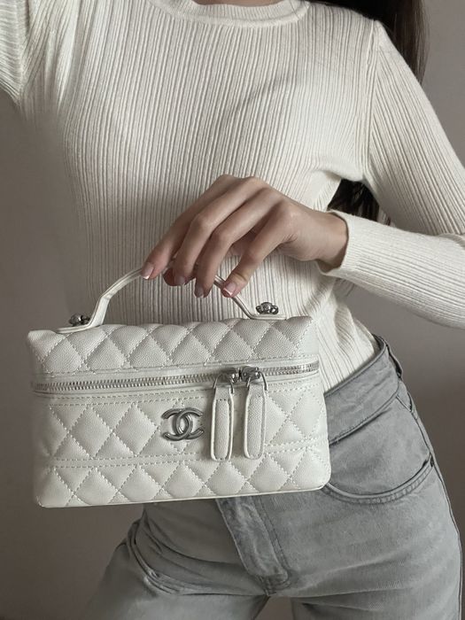 Сумка Chanel жіноча
