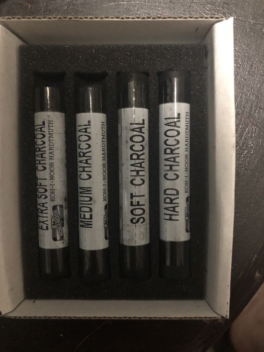 Carvão desenho koh i noor Gioconda 4 extra charcoals