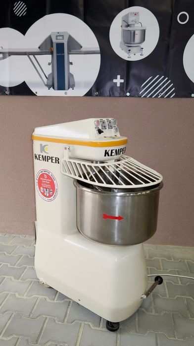 Тестомес для Пекарни и кондитерки Kemper Sp15  с Германии