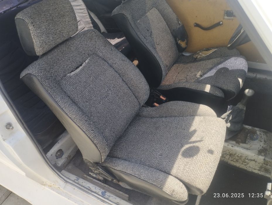 Volkswagen golf 1 розборка