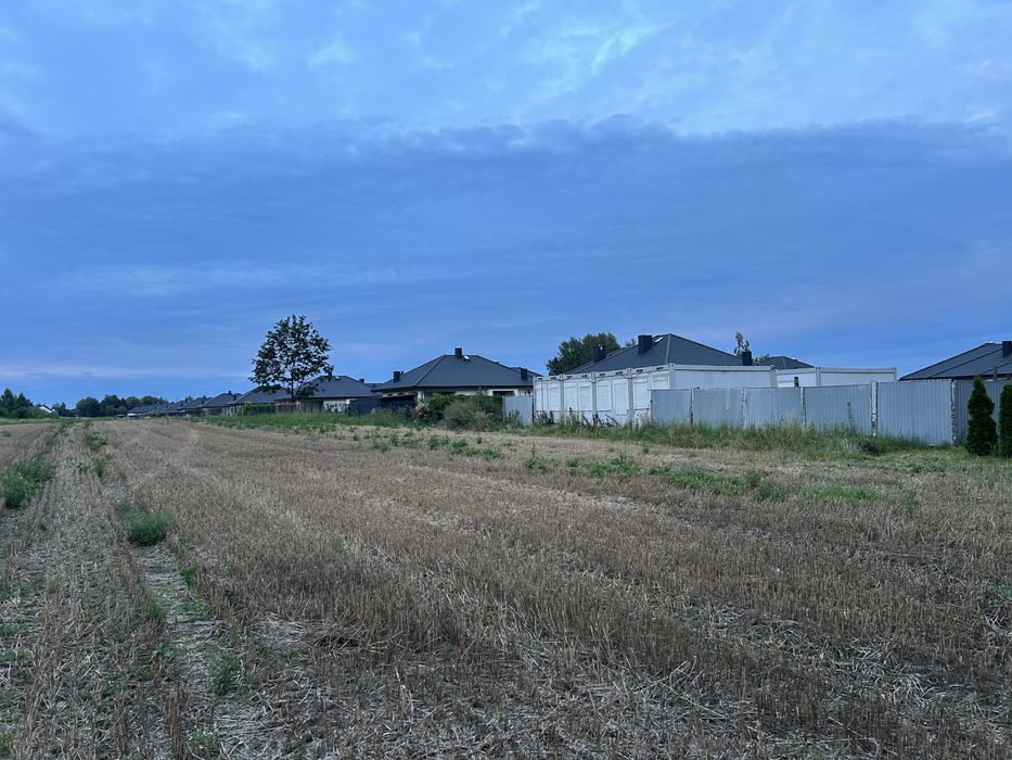 Działka budowlana Borowa Góra 800 m² - Więcej