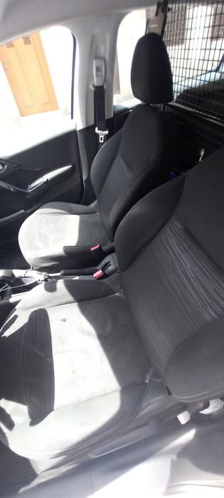 Peugeot 208 1.4 Van TROCA