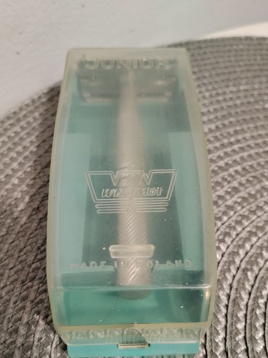 Kultowa maszynka do golenia z czasów PRL WIZAMET Junior plus opakowani